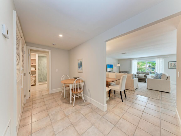 4-Bedroom Home with Private Dock in Anna Maria Island